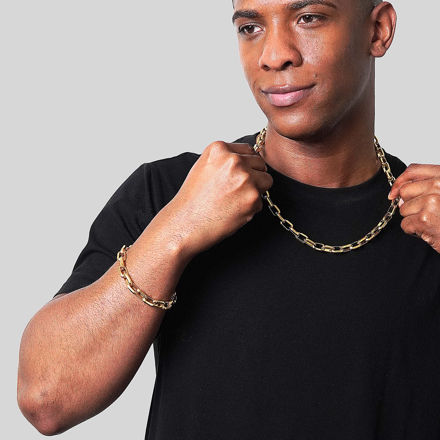 Invicta Jewelry Men's Beveled Edge Large Nautical Oval Gold Link Chain Bracelet