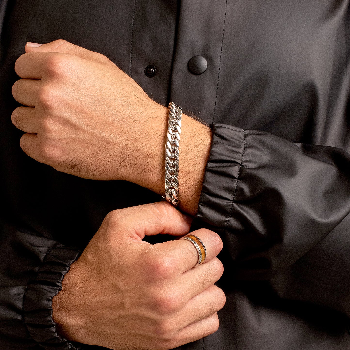 Men's Polished Stainless Steel Curb Chain Bracelet (10mm) - 8"