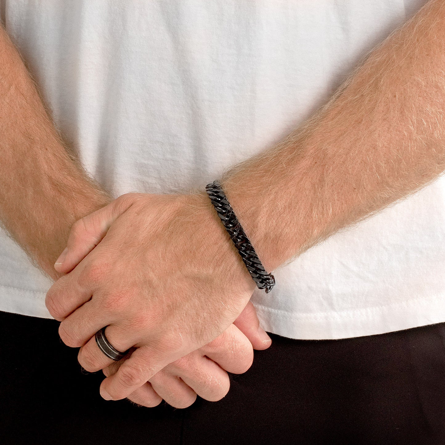 Men's Polished Stainless Steel Curb Chain Bracelet (10mm) - 8"