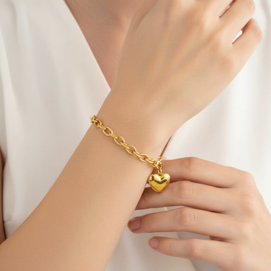 ELYA Women's Polished Heart Charm Gold Plated Steel Bracelet