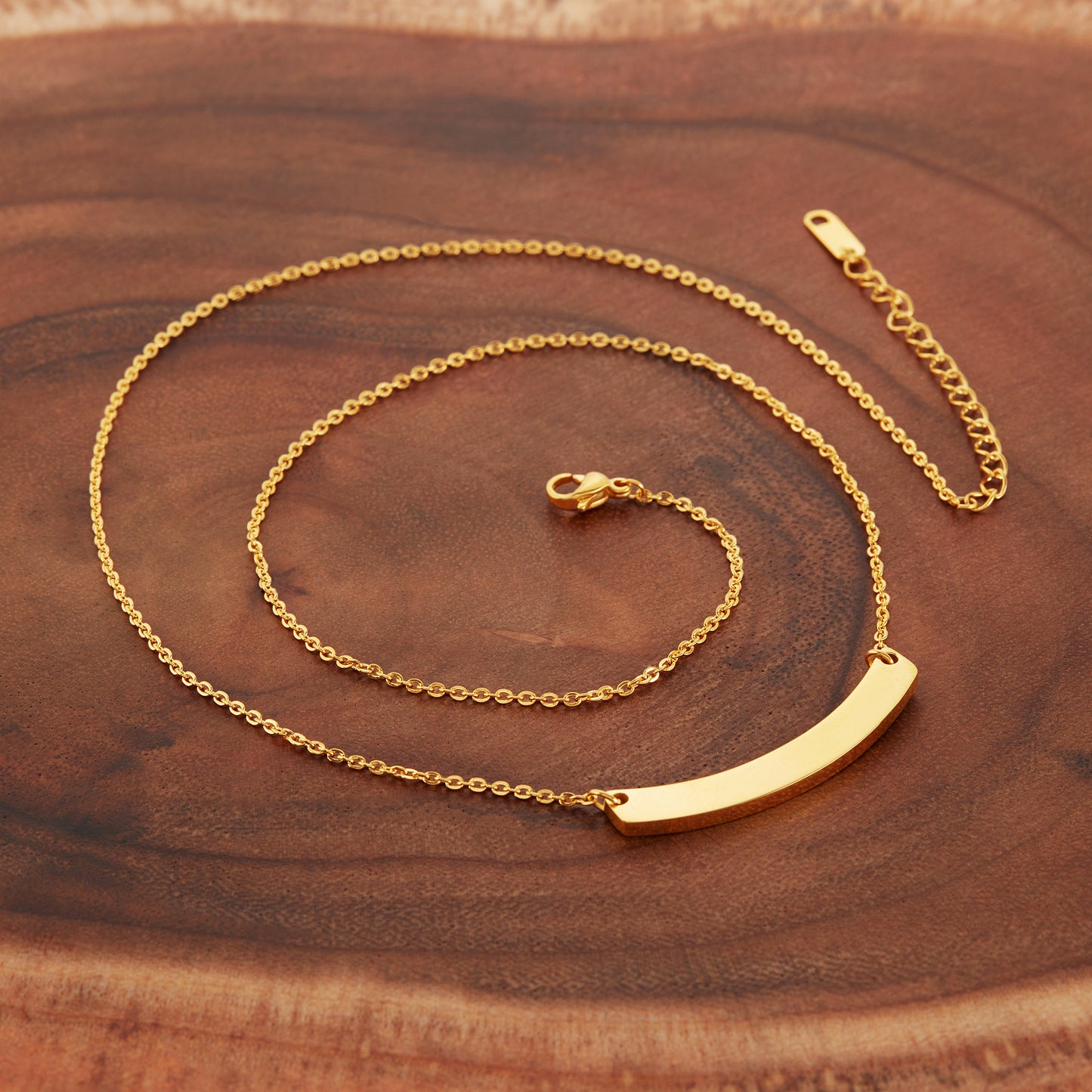 ELYA Women's Polished Curved Bar Gold Plated Steel Necklace