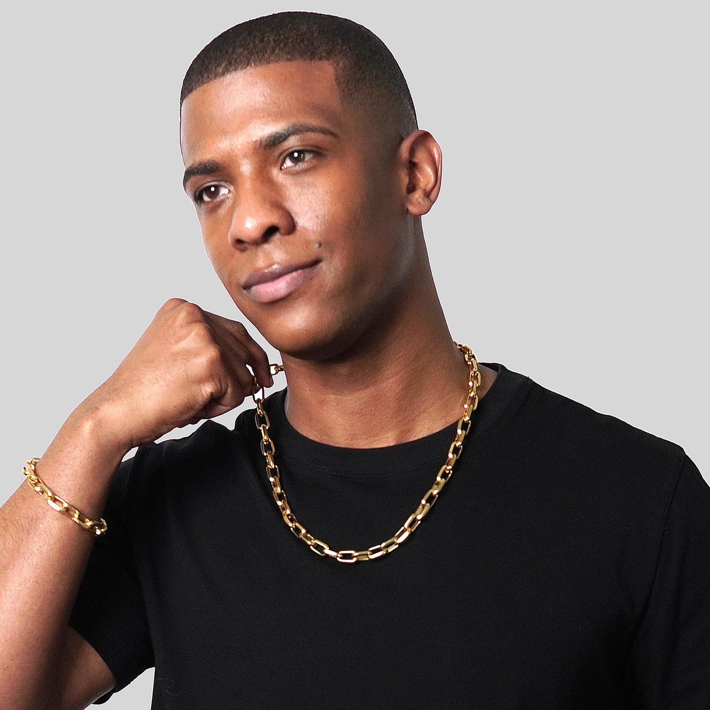 Men's Beveled Edge Large Nautical Oval Link Gold Chain Necklace