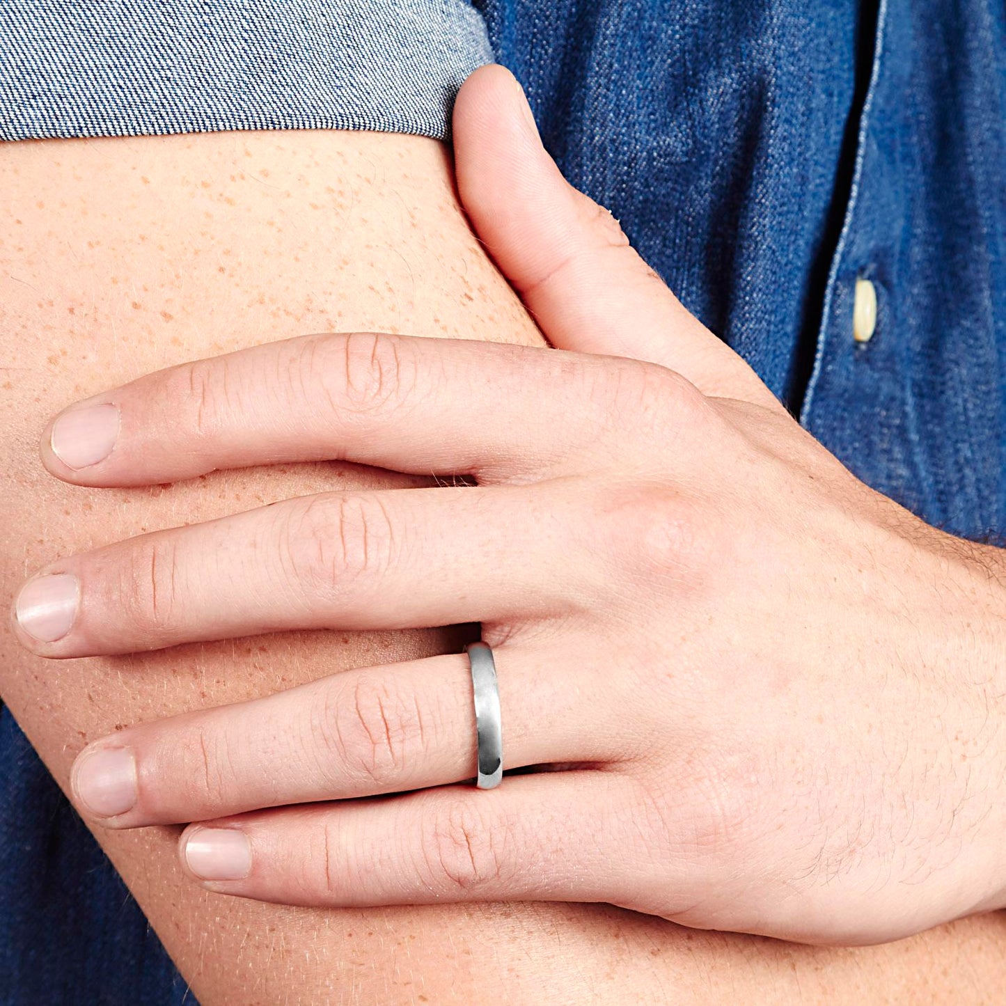 Polished Stainless Steel Domed Band Ring (4mm)