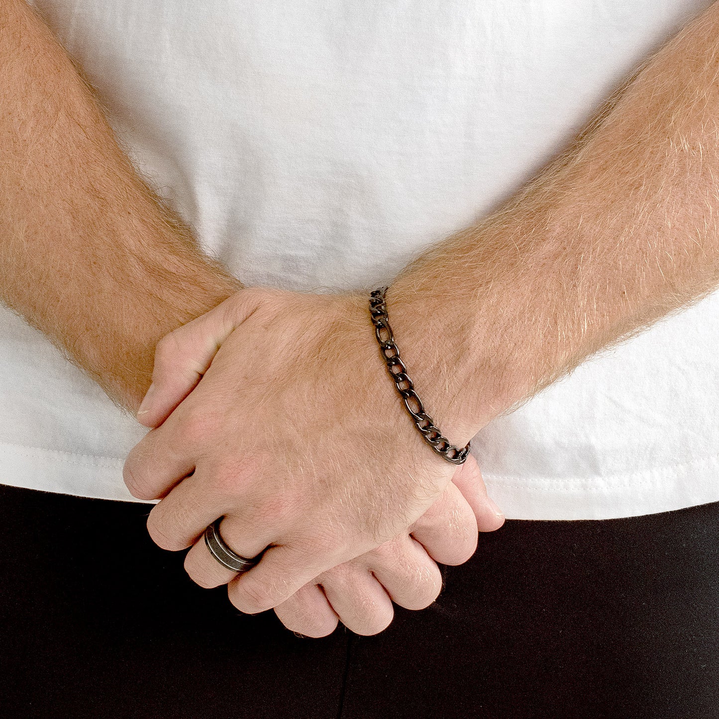 Men's Polished Stainless Steel 8mm Figaro Chain Bracelet