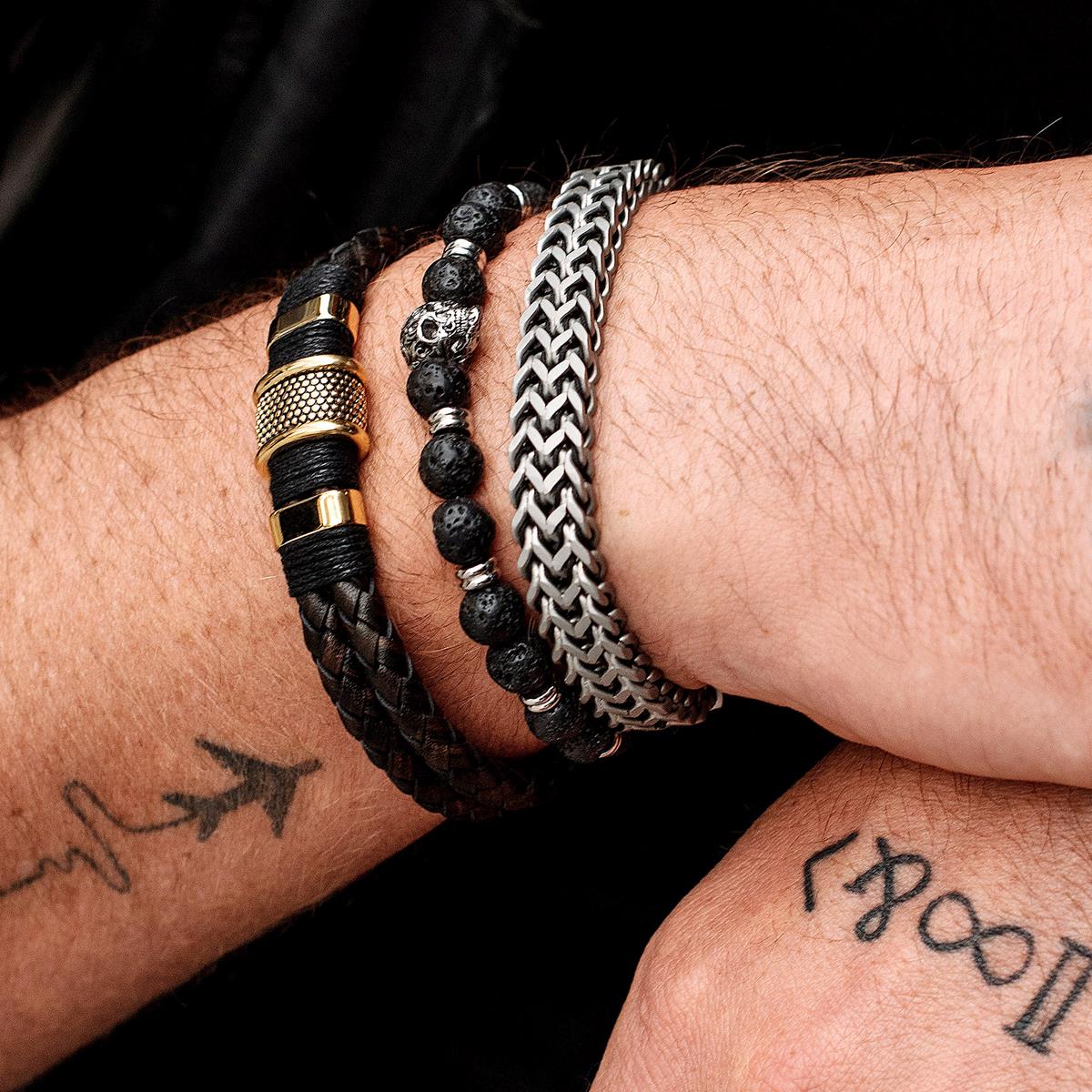 Polished Stainless Steel Skull and Black Lava Strech Bracelet