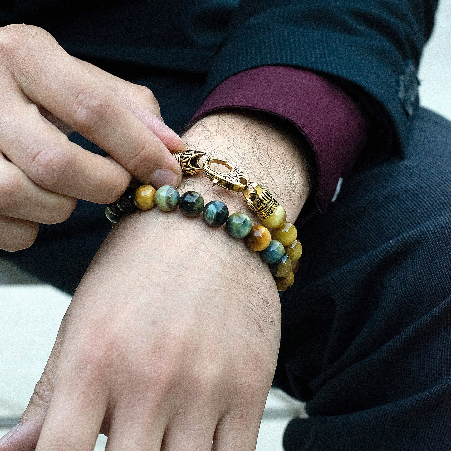 Men's  Polished 10mm Natural Stone Bead Stretch Bracelet