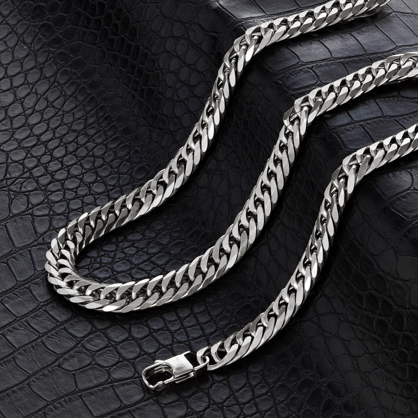 Invicta Jewelry Men's Double Curb Chain Bracelet and Necklace Set