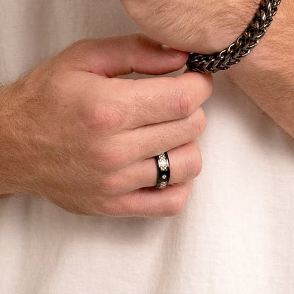 Men's Cubic Zirconia Carbon Fiber Black Plated Steel Ring (8mm)